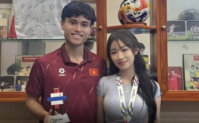 Liên hệ hỗ trợ F168