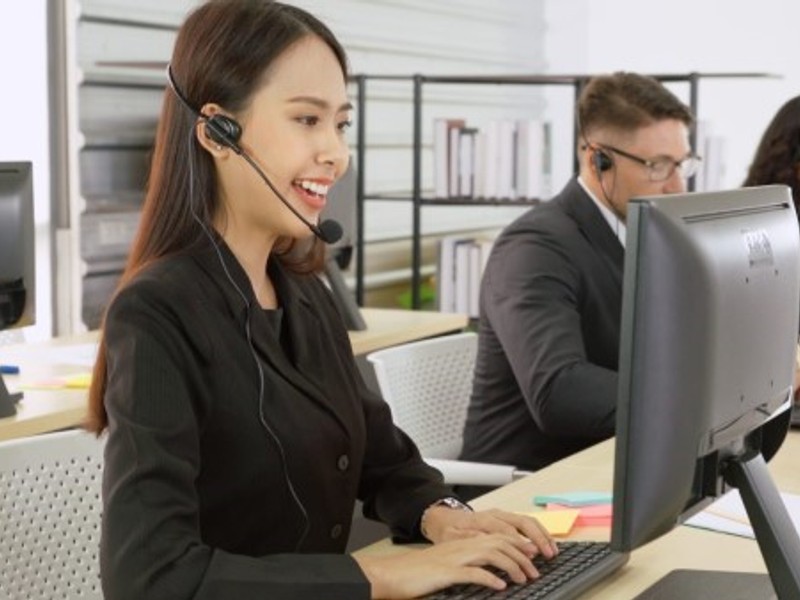 Dịch vụ hỗ trợ khách hàng f168 trên di động