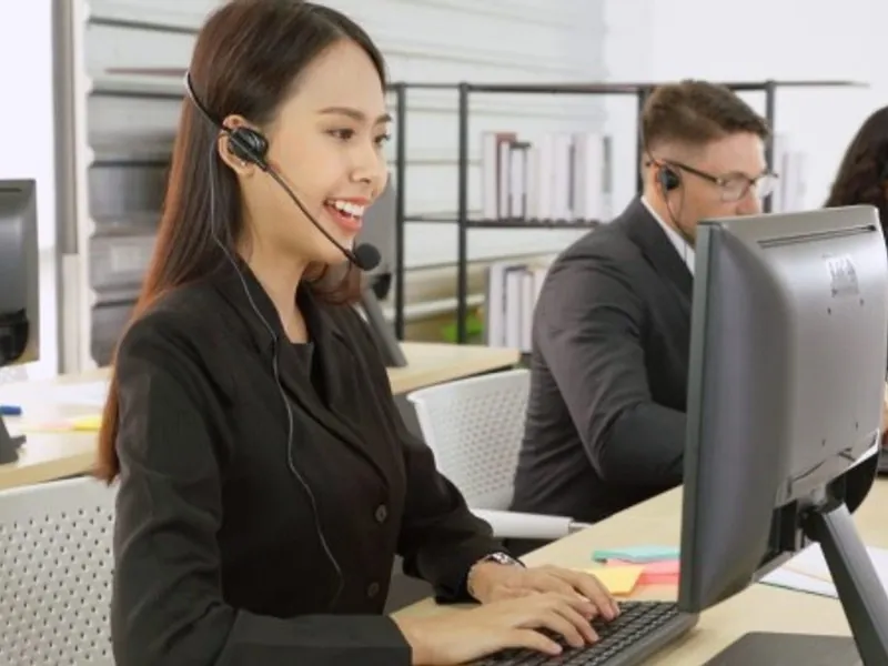 Dịch vụ hỗ trợ khách hàng f168 trên di động